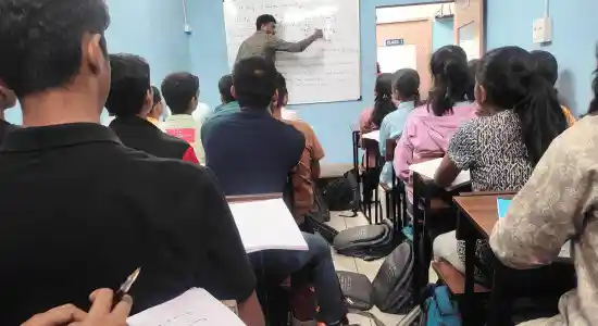 Concepts driven PCMB teaching in MHT CET classes at Scholars Hub Ambegaon Pune